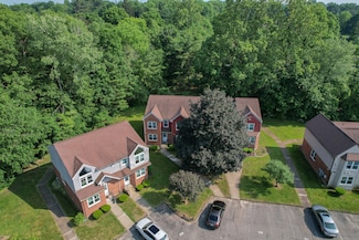 145 Harbor Pond Dr Unit 9B, Meriden, CT 06450