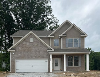 515 Paces Dr, Lithia Springs, GA 30122