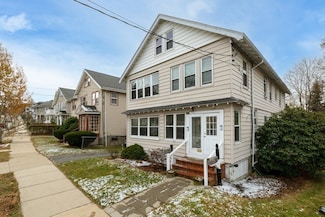 348 Lagrange St, West Roxbury, MA 02132