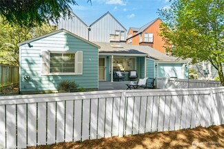 6007 Fauntleroy Way SW Unit B, Seattle, WA 98136