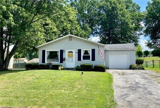 3653 Hiwood Ave, Stow, OH 44224