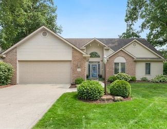 2133 Blue Harbor Dr, Fort Wayne, IN 46804