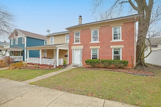 314 S 4th St, Saint Charles, IL 60174