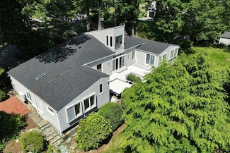 79 Myles View Dr, Duxbury, MA 02332