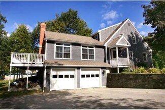 46 Orchard St, Merrimac, MA 01860