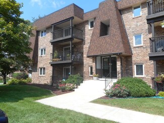 18139 Martin Ave Unit 1SW, Homewood, IL 60430