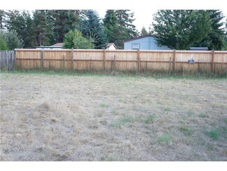 8512 Pepperidge Ln SE, Yelm, WA 98597