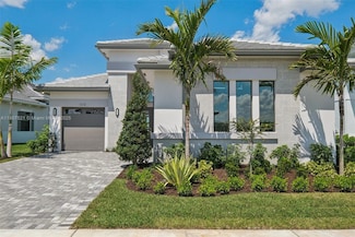 13131 Feathering Way, Palm Beach Gardens, FL 33412