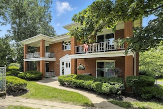 6063 Woodford Ct, Cincinnati, OH 45213