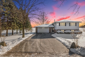 9251 E 93rd Ave, Crown Point, IN 46307