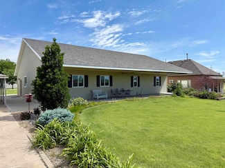 1116 S 1st St, Stockton, KS 67669