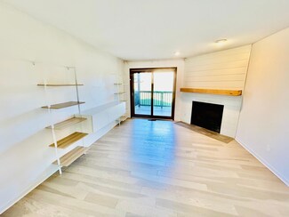4170 Hilltop Ln Unit 204, Eagan, MN 55123