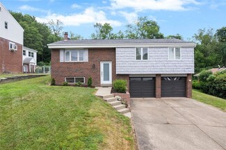 1015 Fiddleback Dr, Mc Kees Rocks, PA 15136