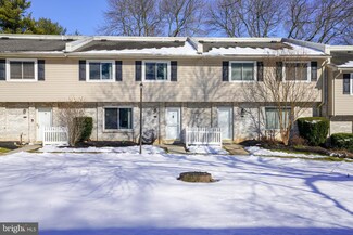 210 Village Walk Unit 212, Exton, PA 19341