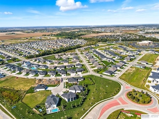 6423 S 207 Avenue Cir, Omaha, NE 68022