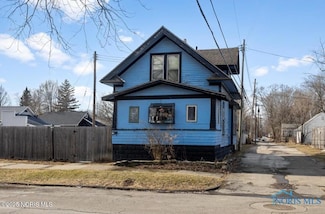616 Thayer St, Toledo, OH 43609