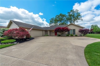 8673 Gatewood Dr, North Ridgeville, OH 44039