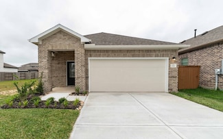 13101 Sapphire Lake Ln, La Marque, TX 77568