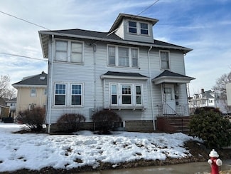 3 Woodleigh Rd Unit 2, Watertown, MA 02472
