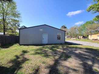 119 Beverly St, Patterson, AR 72123