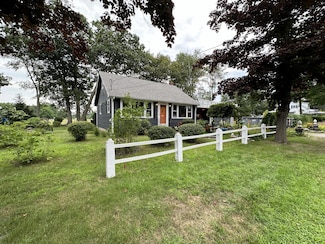 31 South St, Wells, ME 04090