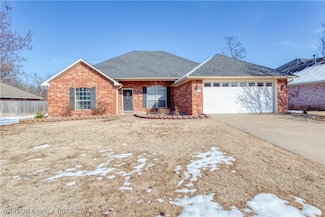 8901 S 16th St, Fort Smith, AR 72908