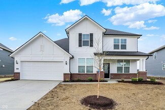 8343 Goodwin Dr, Zionsville, IN 46077