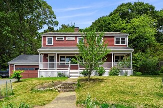 55 Robert Rd, Marblehead, MA 01945