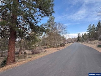 0 Coopers Hawk Unit 827971, Klamath Falls, OR 97601