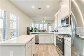 196 Reef Band Dr, Kyle, TX 78640