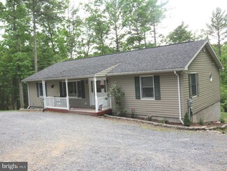157 Sandpiper Dr, Basye, VA 22810