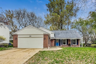 1232 W Jefferson Ave, Naperville, IL 60540