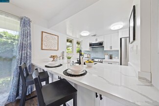 5464 Roundtree Dr Unit D, Concord, CA 94521