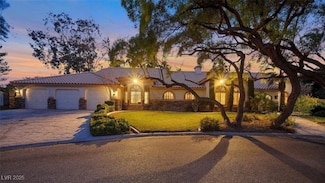 2935 Montessouri St, Las Vegas, NV 89117