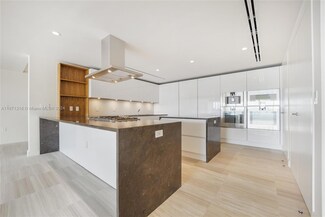 4701 N Meridian Ave Unit 418, Miami Beach, FL 33140