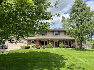 2304 Hickory Point Dr N, Portage, MI 49024