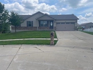 32 Rolling Rock Creek Ct, Wentzville, MO 63385