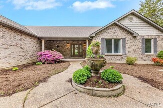 8552 Sagamore Dr, Cedar Hill, MO 63016