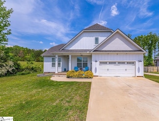 725 Lightwood Knot Rd, Woodruff, SC 29388