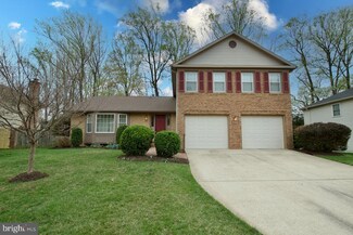 10174 Red Spruce Rd, Fairfax, VA 22032