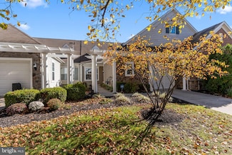 8 Dove Ct, Trenton, NJ 08690