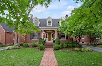 341 Kingsway Dr, Lexington, KY 40502