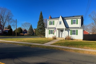 118 Maple Ave, Windsor, CT 06095