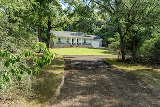 80 Harrington St, Crestview, FL 32539