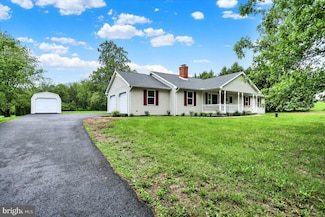 68 Vale Dr, Boyertown, PA 19512