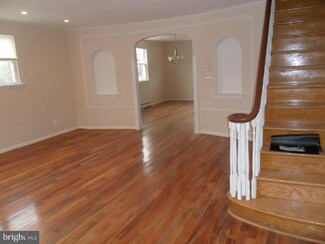 6047 N 13th St, Philadelphia, PA 19141