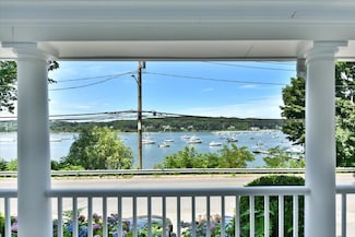 158 Woodbine Ave Unit 2, Northport, NY 11768