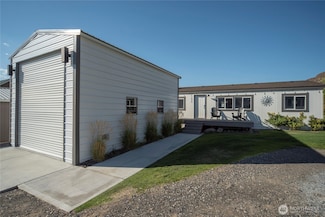 695 Chukar Place SW, Quincy, WA 98848