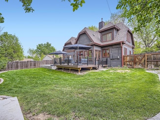845 Urban St, Lakewood, CO 80401
