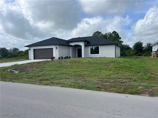3009 36th St W, Lehigh Acres, FL 33971